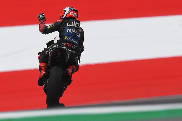 Andrea Dovizioso saat berlaga pada MotoGP San Marino 2022. (Photo by VLADIMIR SIMICEK / AFP)