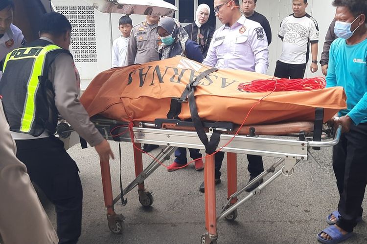 Diduga Terjatuh saat Kawal Kapal Tongkang, Anggota Polda Sumsel Ditemukan Tewas di Sungai