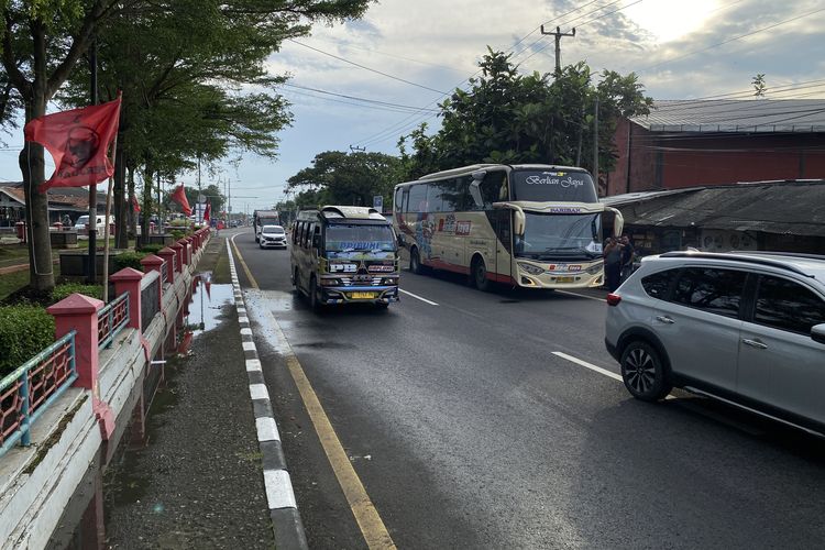 Hindari Palimanan, Jalur Kota Indramayu Dipadati Kendaraan Arah Jateng