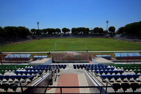 Persiapan Piala Dunia U20, Rumput Stadion Gelora 10 November Diganti Sesuai Standar FIFA