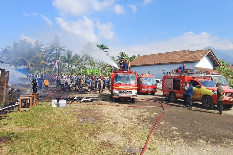 Bangunan Ponpes di Tasikmalaya Hangus Terbakar Diduga gara-gara Korsleting Listrik