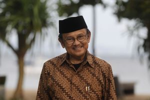 Cara BJ Habibie Kuatkan Rupiah dari Rp 17.000 Jadi Rp 6.500