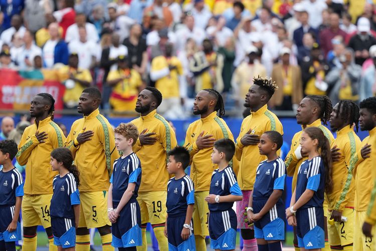 Momen Djed Spence Tolak Jabat Tangan dengan Thomas Partey di Laga Inggris Vs Ghana