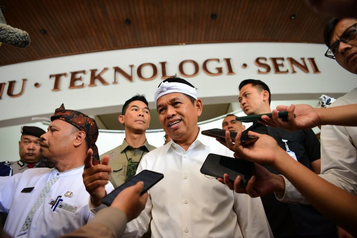 Gubernur Jawa Barat, Dedi Mulyadi saat ditemui di Gedung Sabuga ITB, Jalan Tamansari, Kota Bandung, Rabu (20/8/2025).