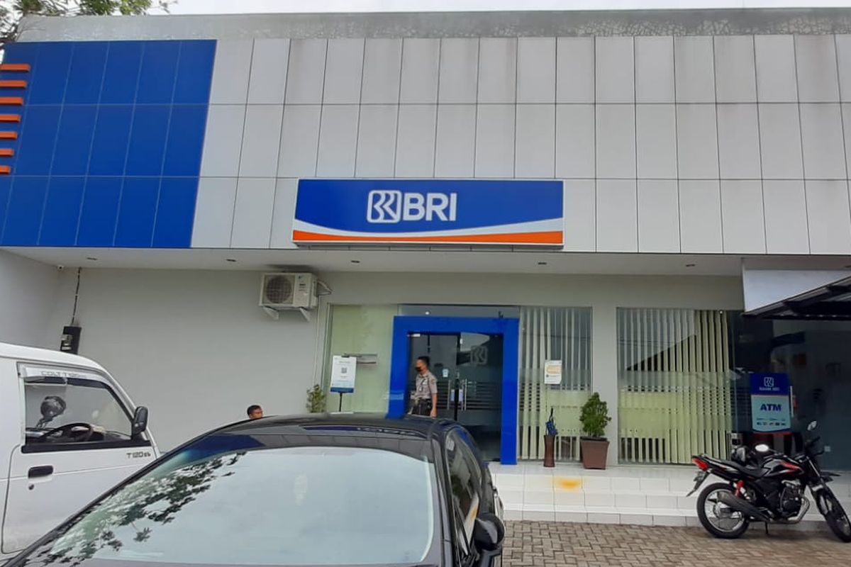 PT Bank Rakyat Indonesia (Persero) Tbk membuka lowongan kerja BFLP BRI Group Batch 7 General Staff & IT Staff