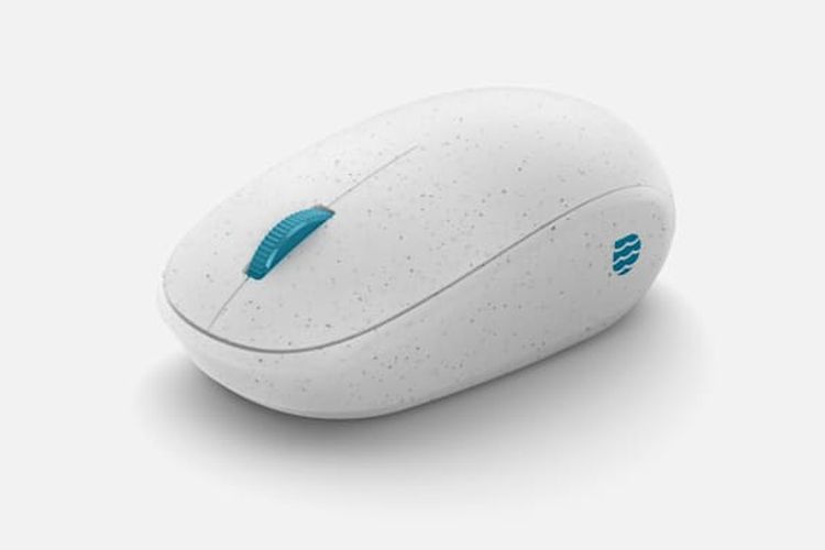 Microsoft Ocean Plastic Mouse, sebuah mouse yang diproduksi Microsoft dari hasil daur ulang limbah laut.