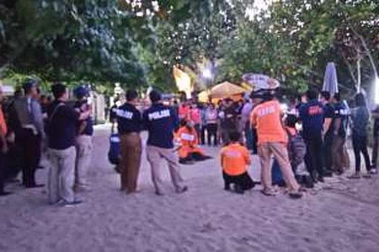 Rekonstruksi Pembunuhan Aipda Wayan Sudarsa, Rabu(31/8/2016) di Pantai Kuta 