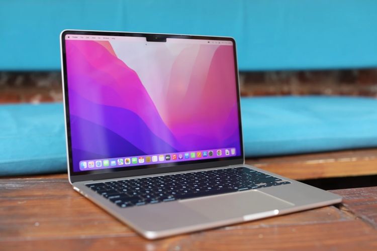 laptop Apple MacBook Air M2 untuk bisnis