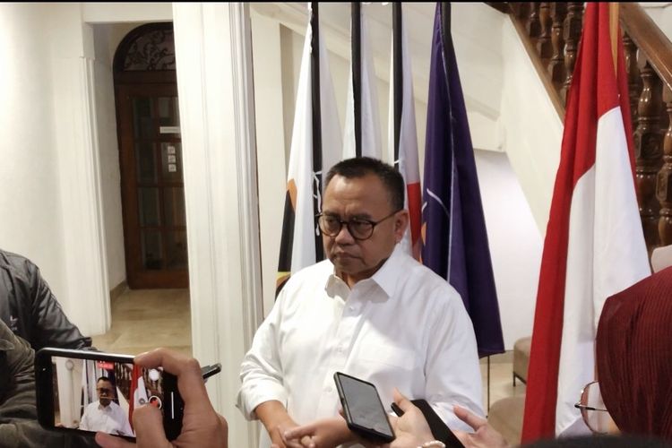 Wakil Kapten Timnas Pemenangan Anies-Muhaimin (Amin) Sudirman Said di Rumah Koalisi Perubahan, Jalan Brawijaya 10, Jakarta Selatan, Senin (19/2/2024). 