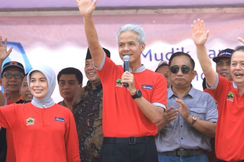 Ganjar Pranowo Melakukan Pelepasan Mudik Gratis di TMII