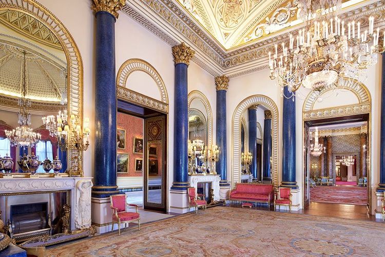 Music Room di State Rooms, Istana Buckingham (https://www.rct.uk/).