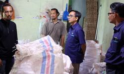 PNP-UPDK Pandan Beri Bantuan Becak untuk Bank Sampah Pertama di Tapteng