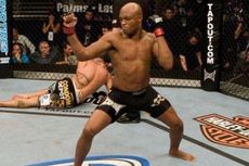 Tuntaskan Hukuman, Anderson Silva Incar McGregor