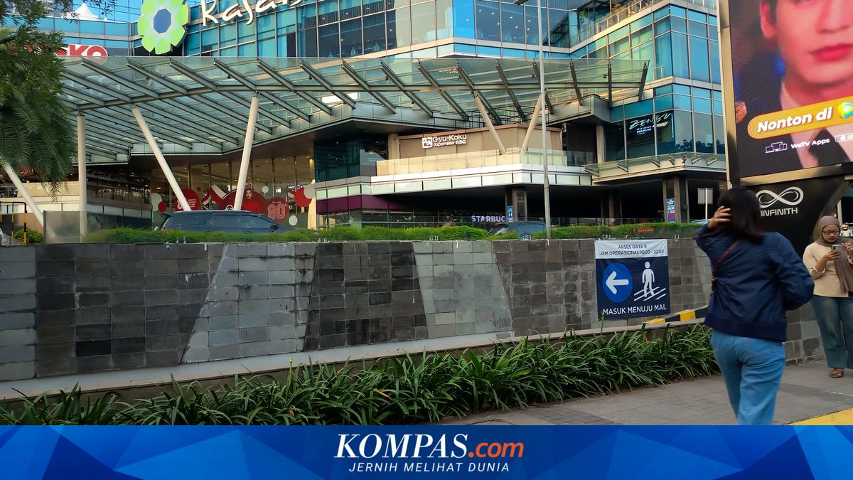 Penampakan Mal Kota Kasablanka Usai Pagarnya Dibongkar, Area Depan Kembali Terbuka