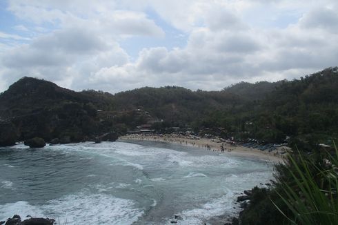 Pemkab Gunungkidul Bakal Tutup Restoran di Kawasan Pantai yang Nekat Terima Tamu 