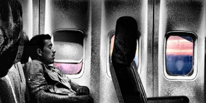 Pencurian di dalam kabin pesawat terjadi saat korban tidur atau ke toilet.