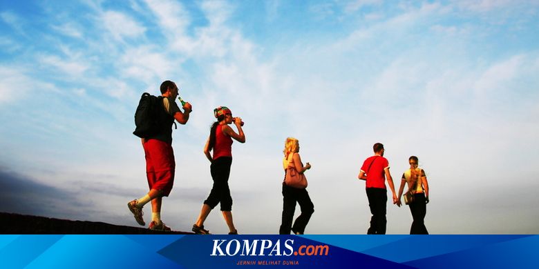 10 Manfaat Jalan Kaki 30 Menit Setiap Hari Halaman All Kompas Com