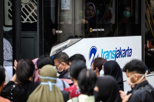 Ini Protokol Kesehatan di Bus TransJakarta, Dilarang Duduki Kursi Bertanda X