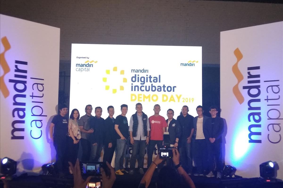 Para founder startup fintech yang mengikuti pitching session dalam acara Digital Incubator Demo Day 2019 Batch 2 MCI di Jakarta, Selasa (18/6/2019).