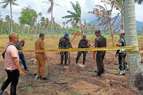 Petani di Lampung Temukan Benda Dikira Ranjau Darat, Ternyata Besi Bandul