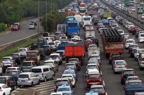 Puncak Arus Balik Terjadi Hari Ini, 240.000 Kendaraan Balik ke Jakarta
