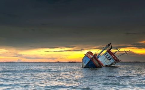 SAR Team in Indonesia's Gorontalo Province Saves 4 Fishermen, Thanks to Social media