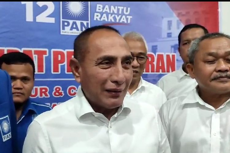 Mantan Gubernur Sumut Edy Rahmayadi saat mendaftar Pilkada Sumut di DPW PAN Sumut, Kamis (16/5/2024)