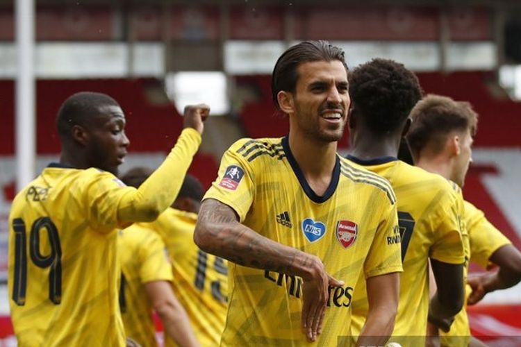 Selebrasi Dani Ceballos usai mencetak gol kemenangan untuk Arsenal ke gawang Sheffield United pada laga perempat final Piala FA di Stadion Bramall Lane, Minggu (28/6/2020). 