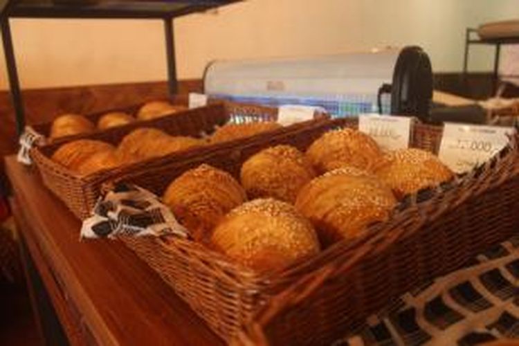 Roti yang dijual di Animo Bread Culture, Kemang, Jakarta Selatan