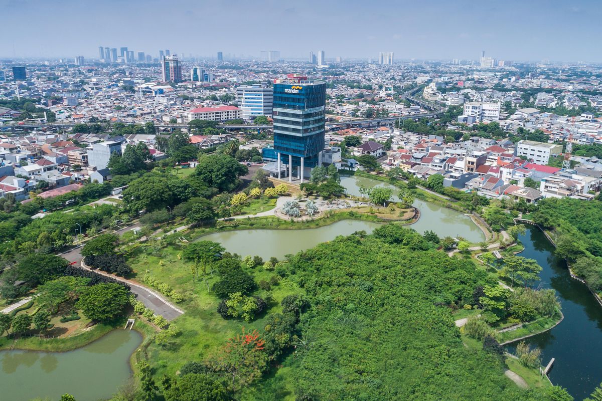 Bank Mandiri optimalkan sistem daur ulang dan akses air bersih.