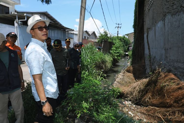 Banjir di Margahayu, Bupati Bandung Intruksikan Bongkar Bangunan Liar di Atas Saluran