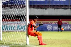 Pujian Pelatih Persija untuk Kiper Persebaya Andhika Ramadhani