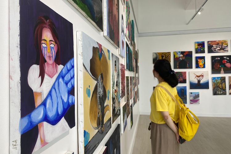 Pameran Mudaku dan Lang-lang Hayat yang ditampilkan di Contemporary Art Gallery (CAG) TMII, Jakarta Timur, pada 28 Oktober 2023-7 Januari 2024. 