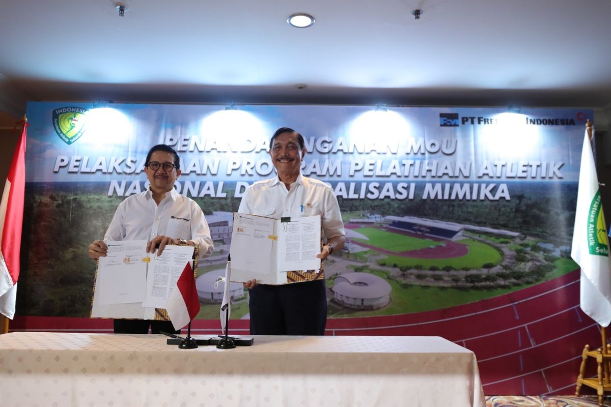 Pengurus Besar Persatuan Atletik Seluruh Indonesia (PB PASI) bersama PT Freeport Indonesia (PTFI) melakukan penandatanganan Nota Kesepahaman atau Memorandum of Understanding (MoU) mengenai pelaksanaan program pemusatan latihan nasional desentralisasi atletik di Mimika yang berlangsung di Jakarta, Rabu (13/4/2022).