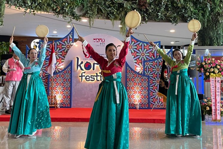 Korean Festival 2023 season 2 di Main Atrium Ground Floor MaxxBox Lippo Village, Tangerang.