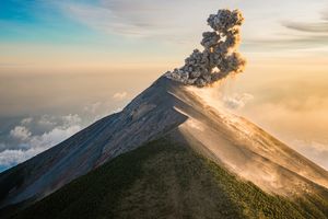 Anak Krakatau, Semeru, dan Sinabung Erupsi, PVMBG Jelaskan Kondisinya