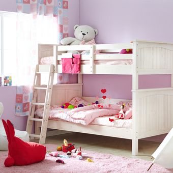 Ilustrasi tempat tidur susun, tempat tidur tingkat di kamar anak. 