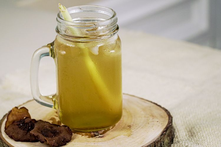 Resep Es Teh Asam Gelugur, Minuman Segar Menyehatkan