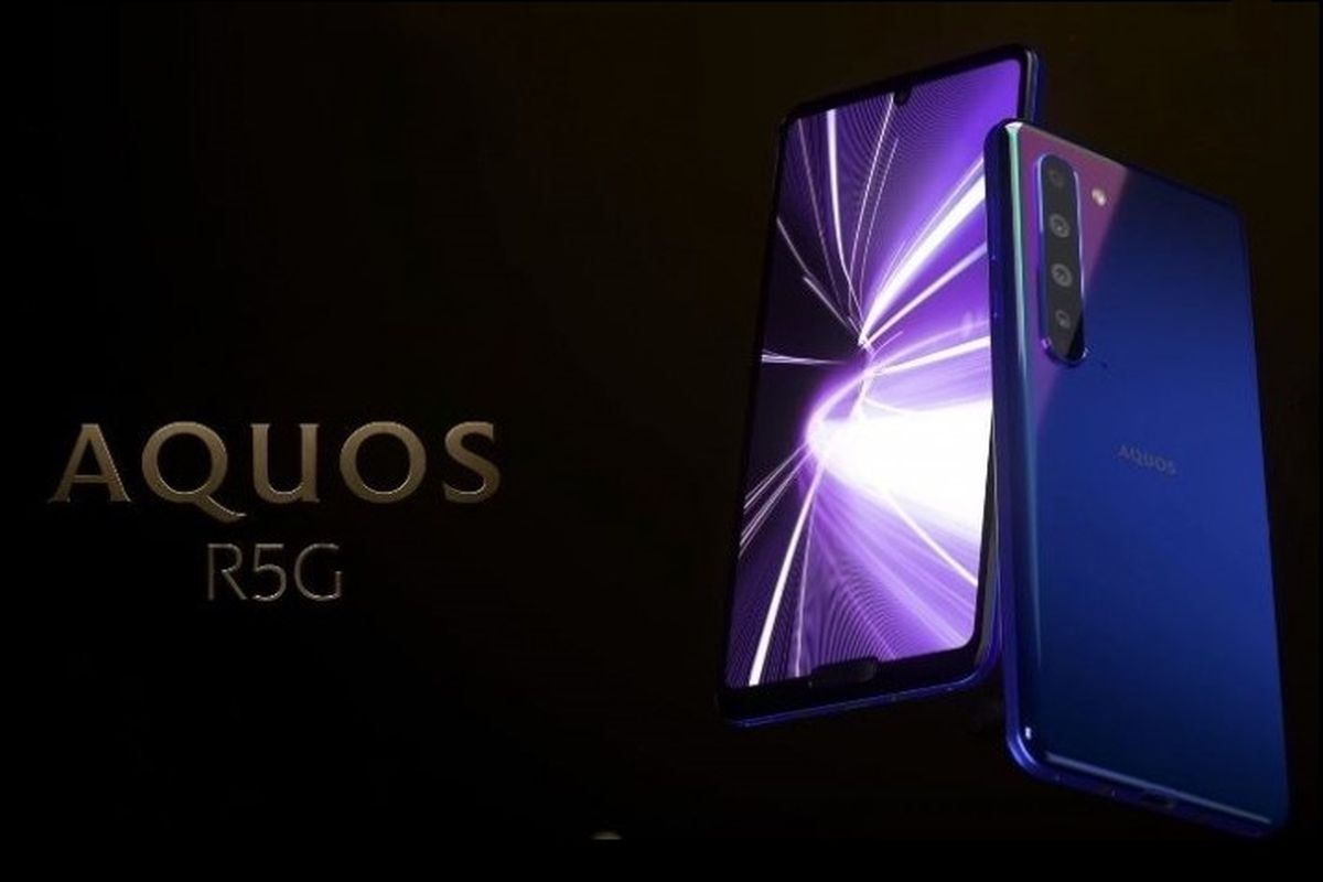 Sharp Aquos R5G.