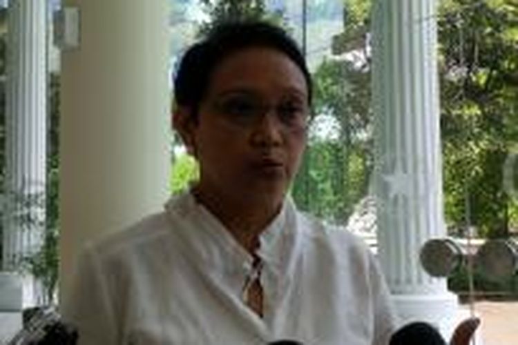 Menteri Luar Negeri Retno Marsudi di Kantor Wakil Presiden Jakarta, Senin (13/7/2015).