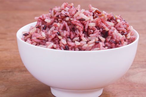 Sering Digunakan untuk Diet, Kenali 3 Efek Samping Nasi Merah bagi Tubuh