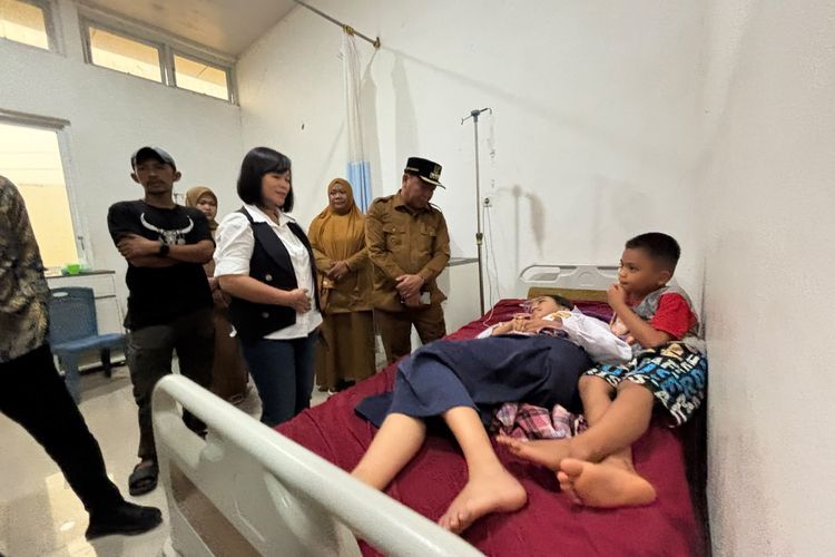 Siswa Diduga Keracunan MBG di Mamasa Jadi 19 Orang, 1 Dirujuk ke RS