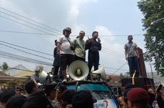 Tuntut Pecat Penyelenggara Tak Netral, Warga Jember Demo KPU dan Bawaslu