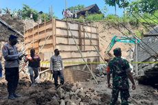 Pondasi Pembangunan Jembatan di Ponorogo Ambrol, 2 Pekerja Tewas Tertimbun