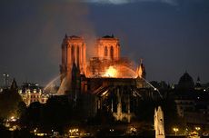 YouTube Tak Sengaja Hubungkan Kebakaran Notre Dame ke Tragedi 9/11