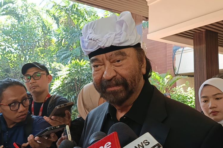 Surya Paloh Kenang Rachmat Gobel sebagai Sosok Pekerja Keras dan Mudah Bergaul