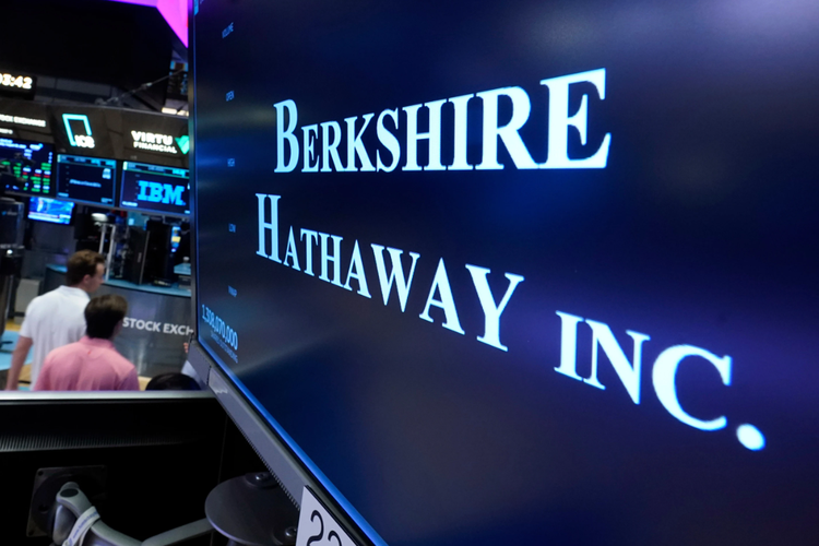 Greg Abel Mulai Gunakan Kas Berkshire, Buyback Saham Capai Rp 80 T