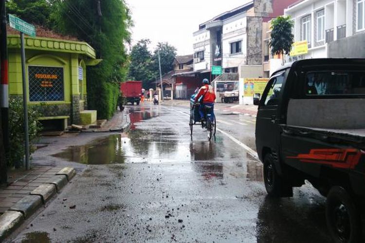 Banjir di Jalan Taman Makala dan Jalan Taman Malaka Selatan 3, di Makala Sari, Duren Sawit, Jakarta Timur sudah surut. Selasa (21/2/2017)