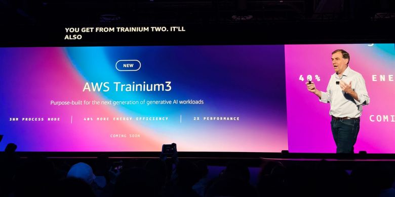 CEO AWS, Matt Garman mengumumkan AWS Trainium3, chip generative AI generasi baru. Chip ini diumumkan di acara AWS re:Invent 2024 di Las Vegas, Selasa (2/12/2024) waktu setempat atau sekitar Rabu dini hari waktu Indonesia.