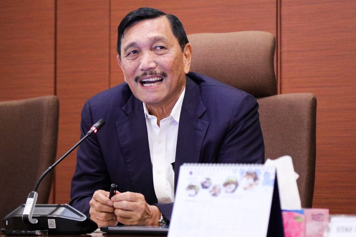 Menko Maritim dan Investasi, Luhut B Pandjaitan mengadakan Coffee Morning bersama sejumlah awak media nasional dan luar negeri, di Kantor Kemenko Maritim dan Investasi, Jakarta, Jumat (17/1/2020).